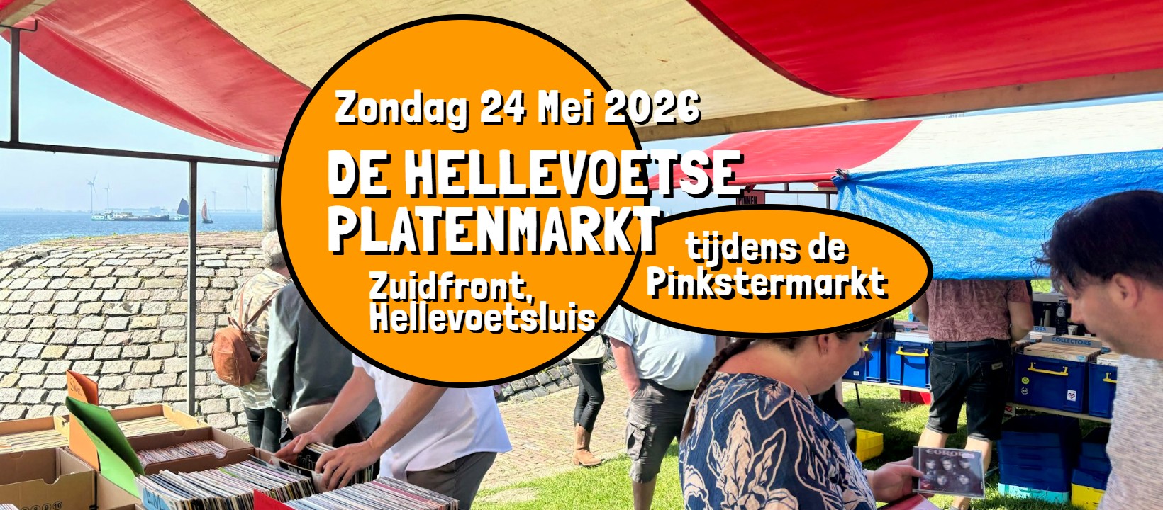 De Hellevoetse Platenmarkt tijdens de Pinkstermarkt